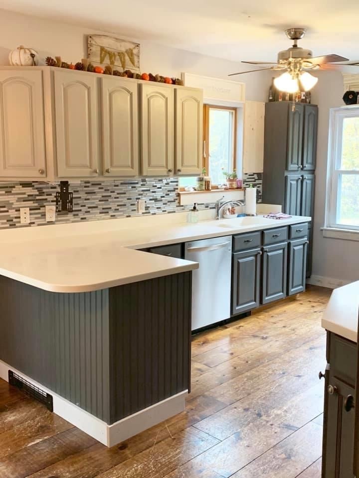Kitchen cabinets: painted vs. stained - Curt Hofer 