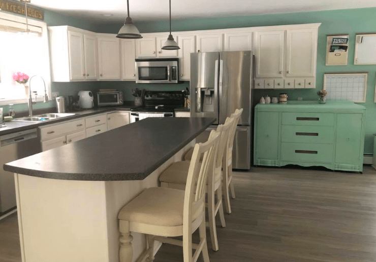 bright color for kitchen cabinets