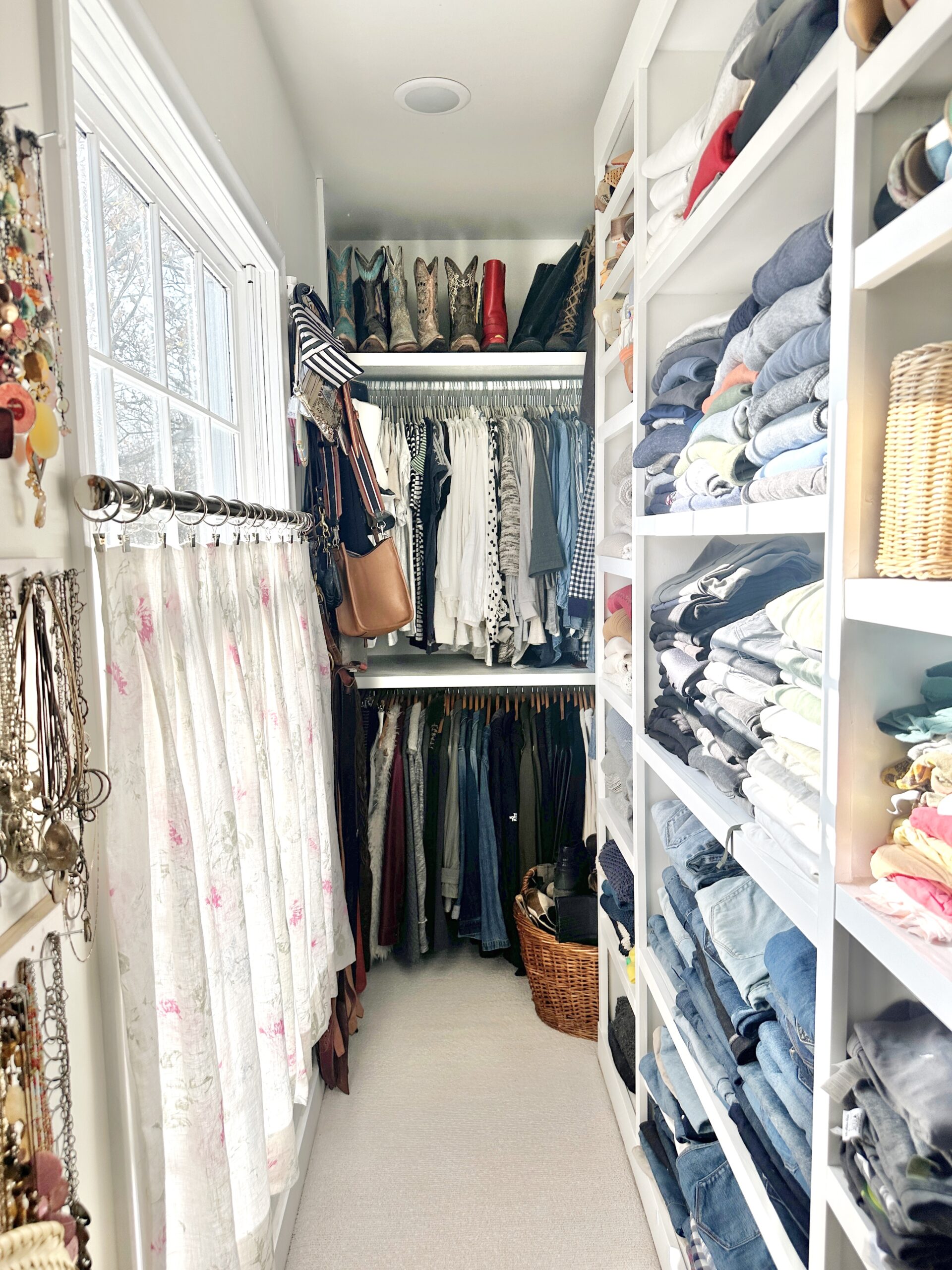 How to Plan and Style a Small Walk In Closet