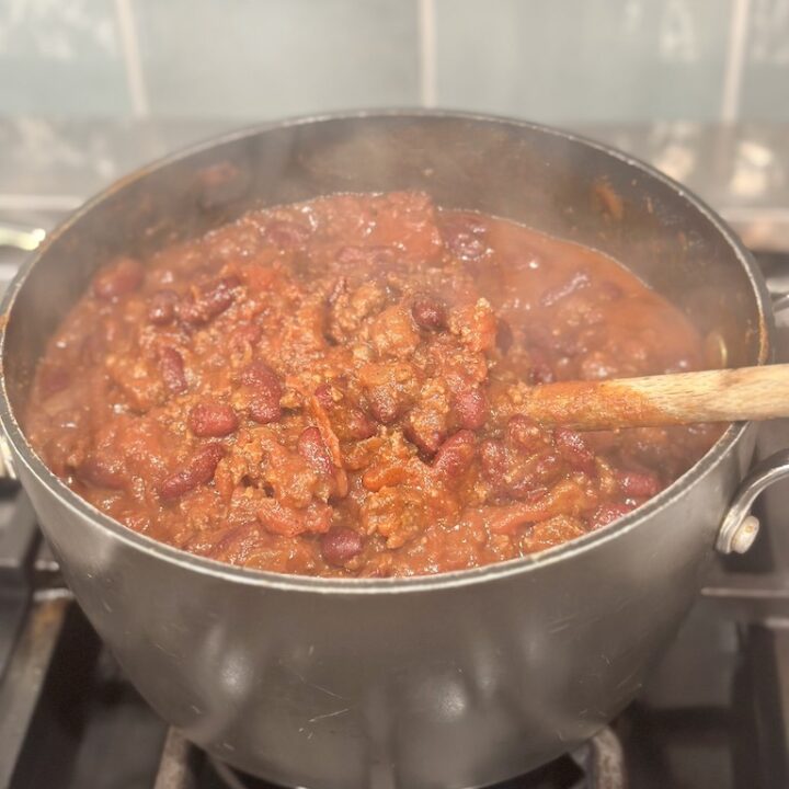 quick and easy yummy chili recipe on the stove top