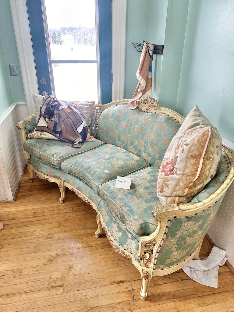 estate sale shopping for larger items