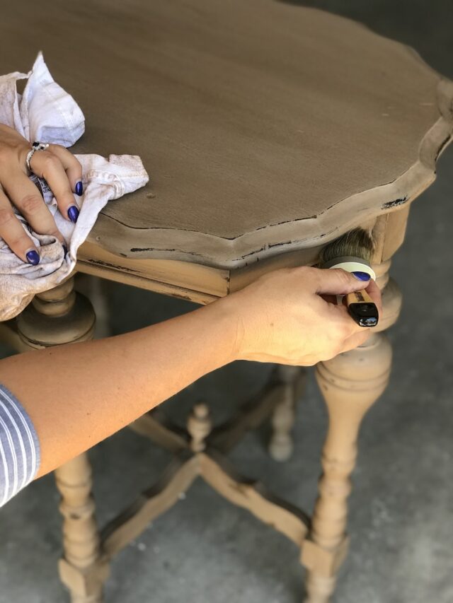Giving New Life to Old Furniture: 3 ways to bring it back