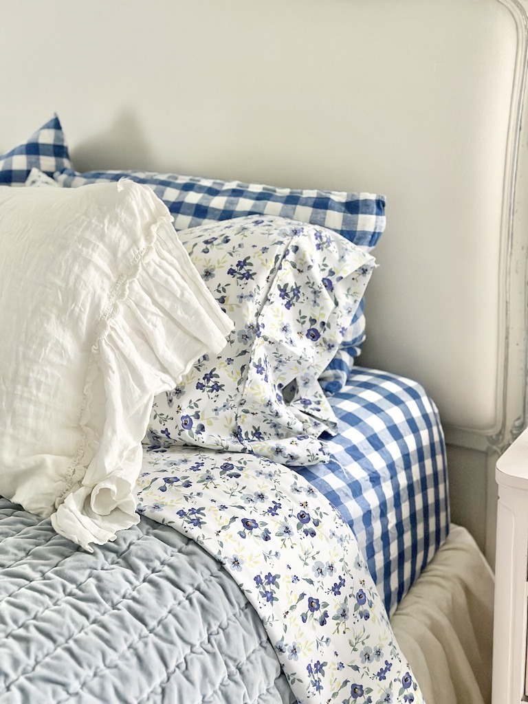 easy spring home decor change bed linens
