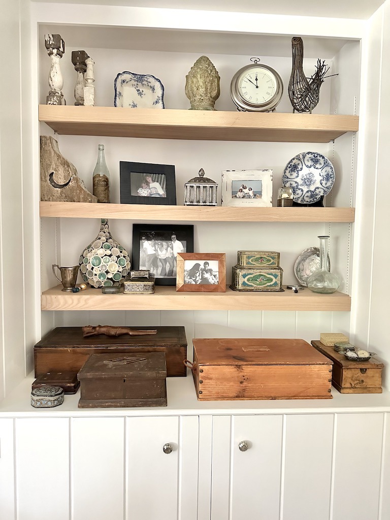 how to make old built-ins and shelves look more modern styled