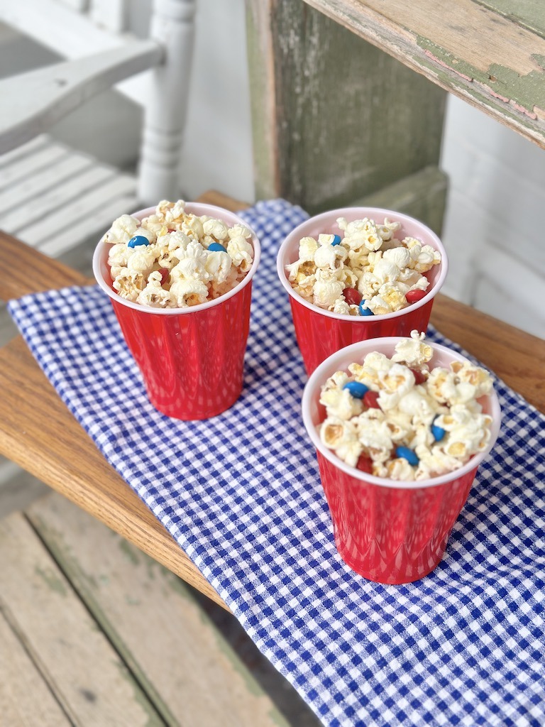 Easy Patriotic Food Ideas for Your Summer Cookout popcorn